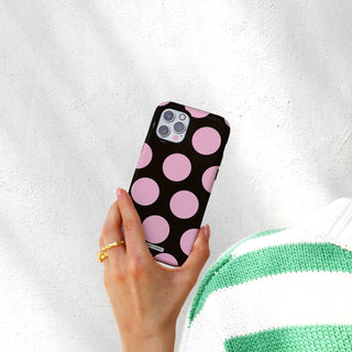 8.Lifestyle 03 Tough Case iPhone 16 copy.jpg