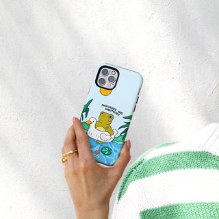 8.Lifestyle 03 Tough Case iPhone 16 copy.jpg