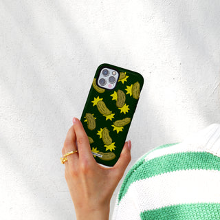 8.Lifestyle 03 Tough Case iPhone 16 copy.jpg