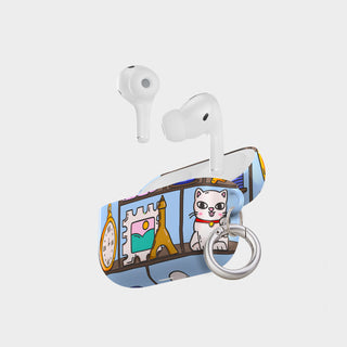 7.Airpods Side View 02.jpg