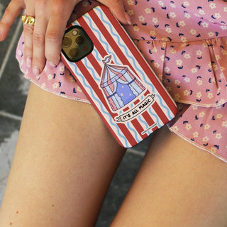 7.Lifestyle 02 Tough Case iPhone 16 copy.jpg global-all