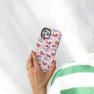 8.Lifestyle 03 Tough Case iPhone 16 copy.jpg global-all