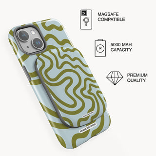 2.Powerbank on phone.jpg