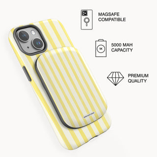 2.Powerbank on phone_Parasol.jpg