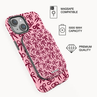 2.Powerbank on phone_Sweetheart.jpg