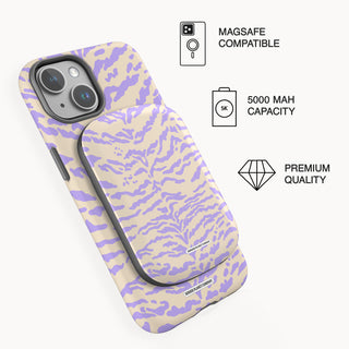 2.Powerbank on phone.jpg