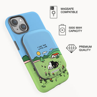 2.Powerbank on phone_I Like This Little Life Cats.jpg