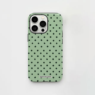 9.Tough Case iPhone 16.jpg