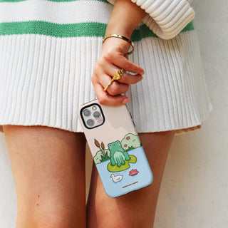 Sitting Pretty Frog Tough Phone Case