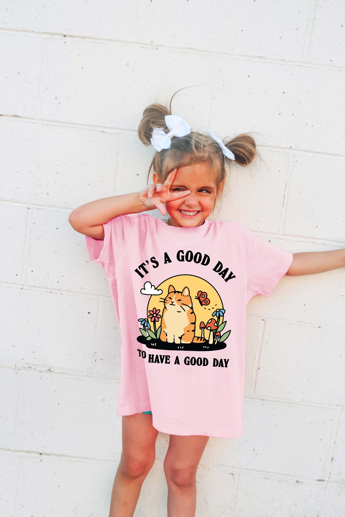 'It's a good day to have a good day' Kid's Cat T-shirt