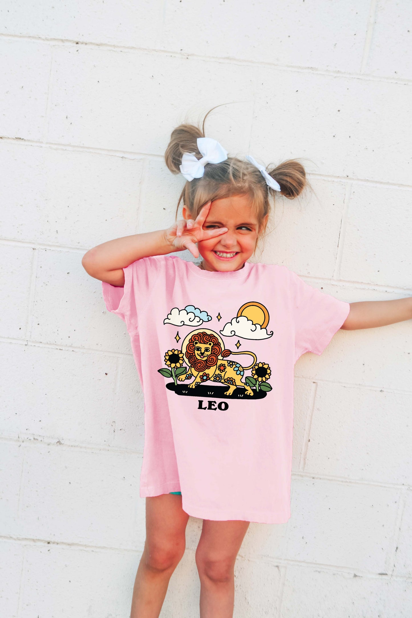 'Leo' Kid's Zodiac T-shirt