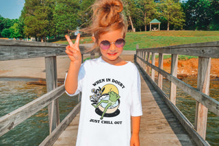 'When in doubt just chill out' Kid's Frog T-shirt