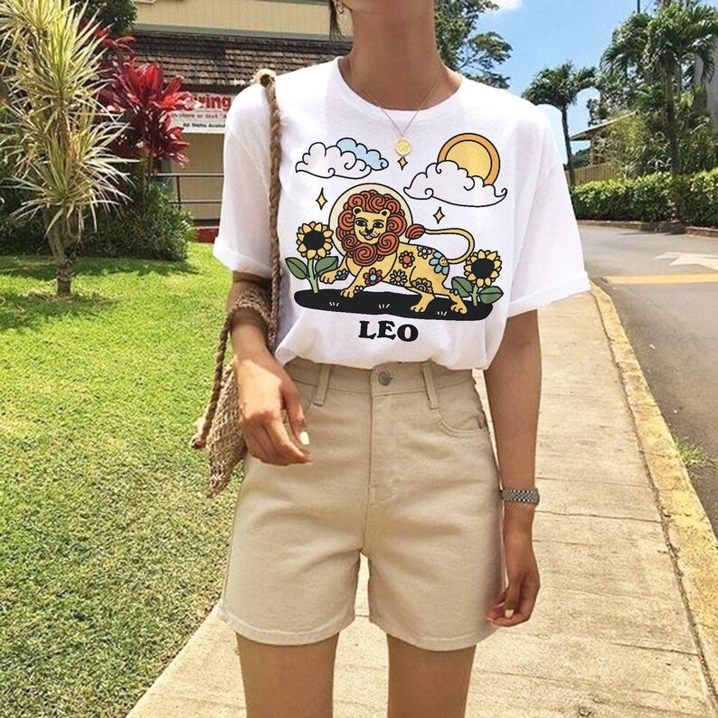 'Leo' Zodiac T-shirt