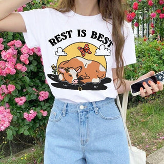 'Rest is best' Cow T-shirt