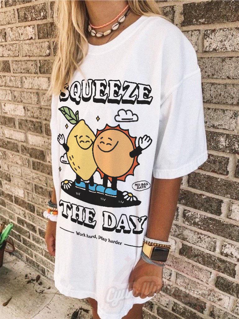 'Squeeze The Day' Retro Graphic Tshirt - T-shirts - Kinder Planet Company